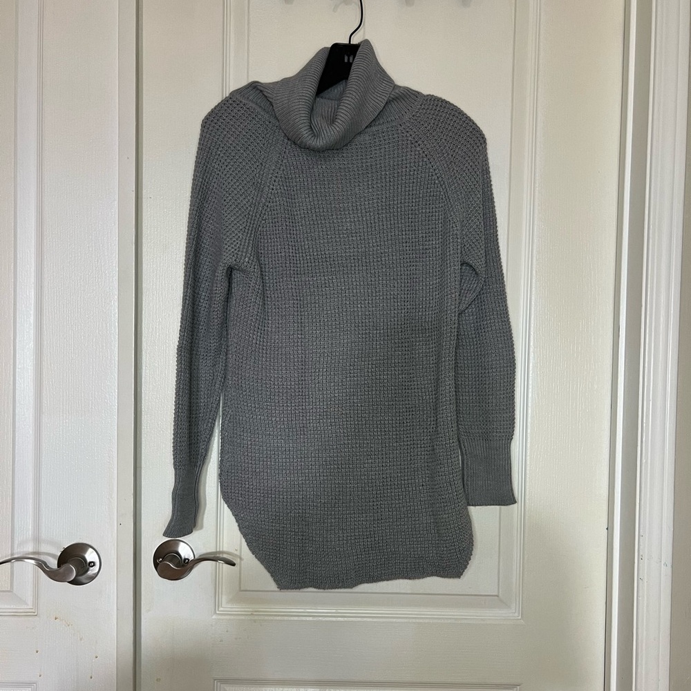 7 Sisters Size Small Grey Chunky Knit Cowl Neck Sweater